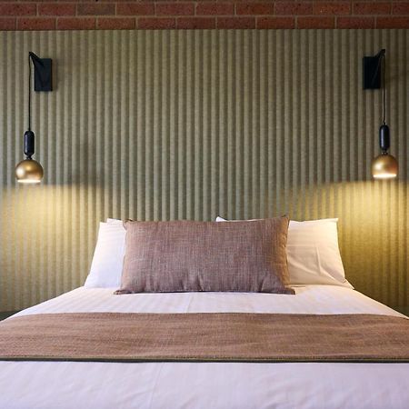 The Waterloo Hotel Swansea Ngoại thất bức ảnh